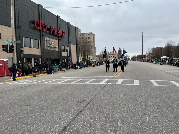 st-pat’s-2024-parade (37)