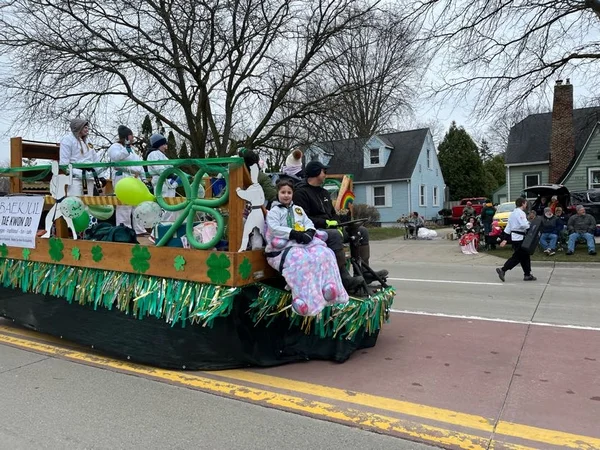 st-pat’s-2024-parade (47)