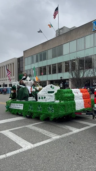 st-pat’s-2024-parade (66)