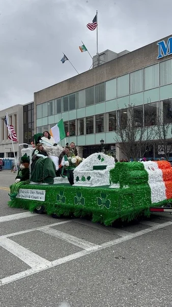 st-pat’s-2024-parade (67)