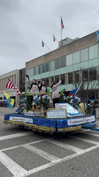 st-pat’s-2024-parade (80)